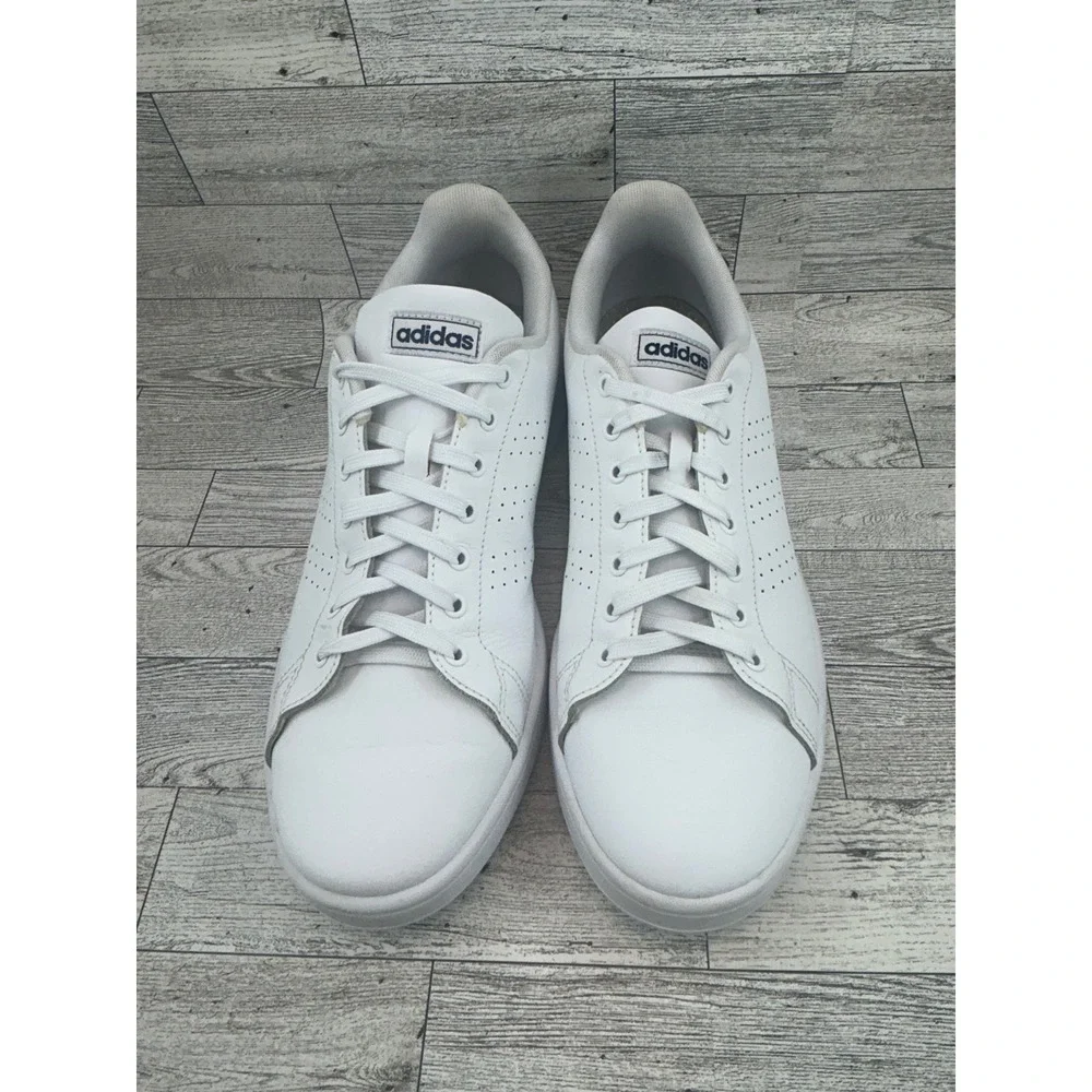 Adidas Mens Advantage Clean White Blue Sneakers Comfort CloudFoam Size US 10‎